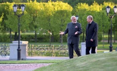 Russia preparing to supply S-400 missile systems to India: Russia Narendra Modi, Vladimir Putin