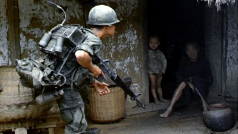 This photo of a US soldier in a Vietnamese village in 1966 was recently used by a Philippine government news website to report about the status of martial law in Mindanao. (Photo courtesy:Wikipedia) This photo of a US soldier in a Vietnamese village in 1966 was recently used by a Philippine government news website to report about the status of martial law in Mindanao. (Photo courtesy:Wikipedia)