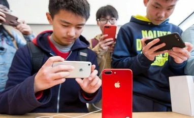 WWDC 2017: Apple launches iOS 11, updates entire MacBook lineup Apple