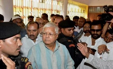 Fodder scam case: Lalu Prasad, Jagannath Mishra appear in special CBI court Lalu Prasad Yadav