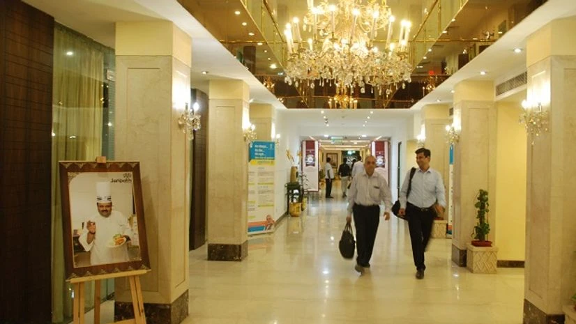 Hotels can fix own charges Hotels can fix own charges