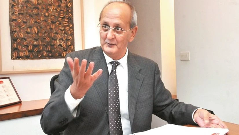 Andrew Holland Andrew Holland