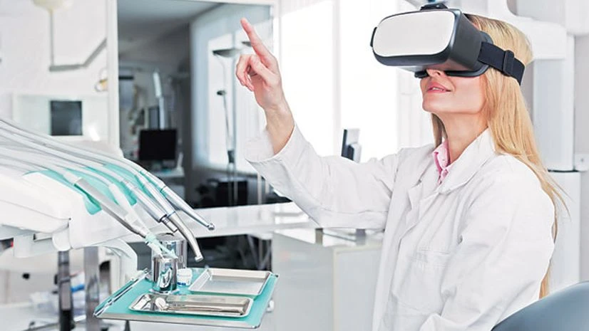 Virtual reality can conquer real pain Virtual reality can conquer real pain