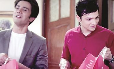 Brand, shopping, actors Brand, shopping, actors