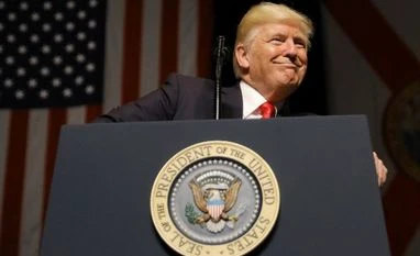 Trump's travel ban takes effect, doesn't consider grandparents as close family Donald Trump, Trump