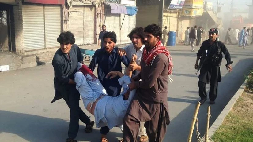 Twin blasts in tribal district on Pak-Afghan border; 18 killed, 100 injured Twin blasts in tribal district on Pak-Afghan border; 18 killed, 100 injured