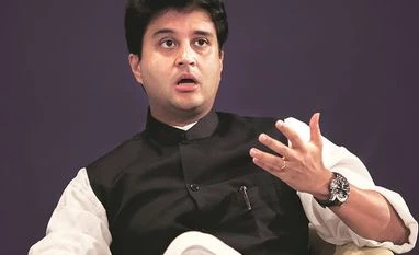 Scindia meets Shivraj, calls it a gesture to work in unison with Opposition Jyotiraditya Scindia