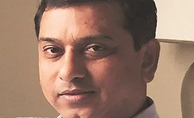 New-age tech-savvy buyer is seeking experience Jones Mathew