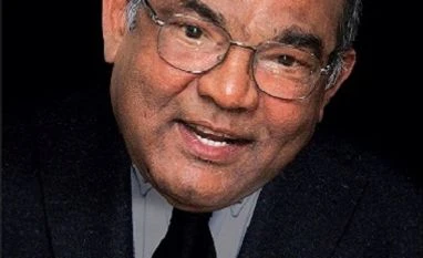 T N Ninan on former RBI governor Y V Reddy's new book Reddy, Advice & Dissent