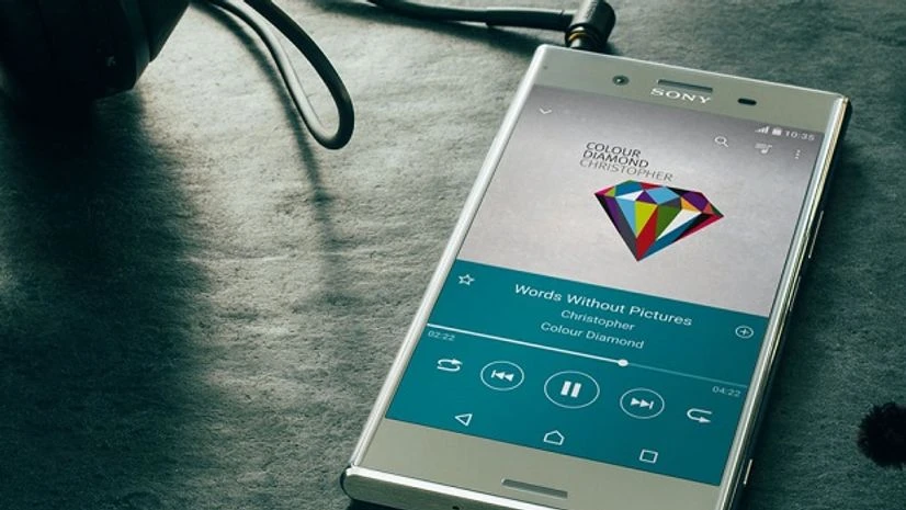 दुनिया के स्मार्टफोन मार्केट से अब हाथ खींचने की तैयारी में SONY!
Sony Xperia now preparing to withdraw from the world's smartphone market