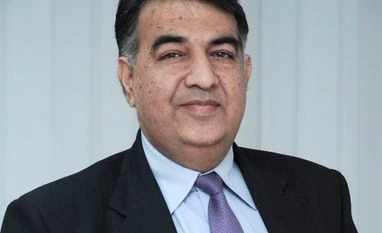 Oracle eyes larger pie in small firms biz from its digital hub in Bengaluru Shailender Kumar, Regional Managing Director, Oracle India