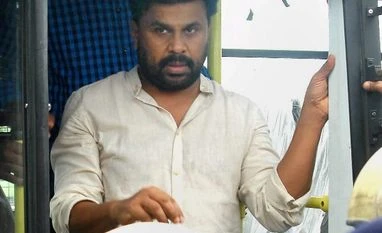 Malayalam actor Dileep's police custody extended by a day Malayalam actor Dileep being brought to Thrissur as part of evidence collection in the actor abduction and assault case.