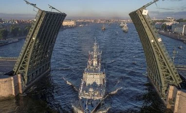 Armed Iranian Guards board South Korean tanker, force ship to change course warship, Neva River, Russia, Navy Day