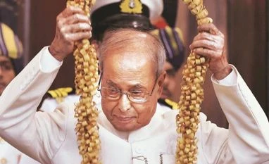 Indira Gandhi mentored me, says Prez Pranab Mukherjee in farewell speech Pranab Mukherjee