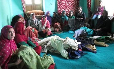 Identifying talented women who embroidered on cloth, Amin started Naie Kiran when militancy was at its peak in the Valley Identifying talented women who embroidered on cloth, Amin started Naie Kiran when militancy was at its peak in the Valley