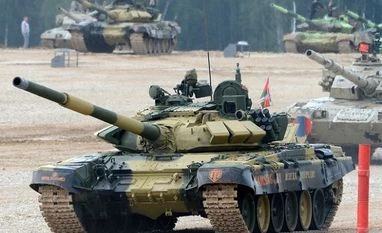Indian and Chinese tank crews face off in Russia 2016 Tank Biathlon