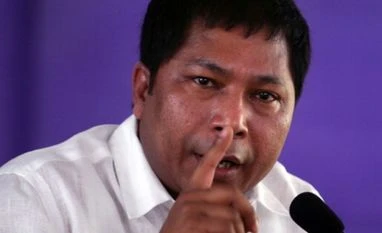 Want govt job? Donate land for developmental projects, says Meghalaya CM Mukul Sangma, Meghalaya, CM
