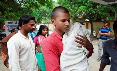 Gorakhpur hospital tragedy is Yogi Adityanath's 'hour of test': Paswan Gorakhpur hospital tragedy