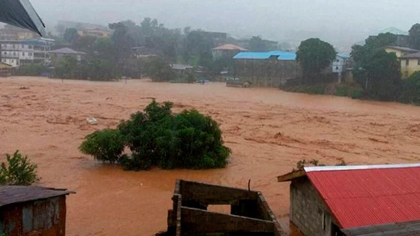 mudslides, heavy flooding, dead people, dead bodies, mud mudslides, heavy flooding, dead people, dead bodies, mud