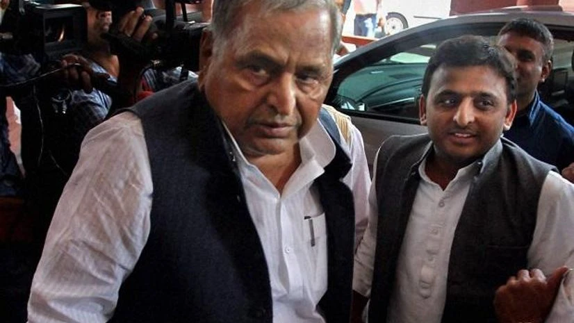 Akhilesh Yadav, Mulayam Yadav Akhilesh Yadav, Mulayam Yadav