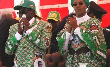 Zimbabwe military claims progress in talks for Robert Mugabe's exit Grace Mugabe, Zimbabwe
