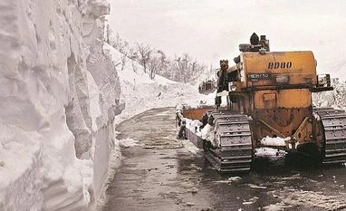 Centre releases Rs 167 cr to nine states for border development border roads, tanks