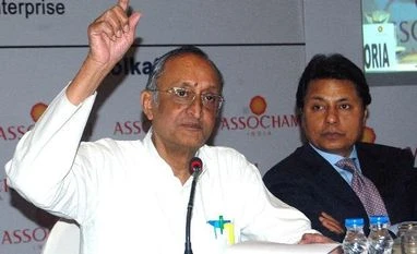Manual processing of GST makes it more primitive then VAT: Amit Mitra Amit Mitra, West Bengal