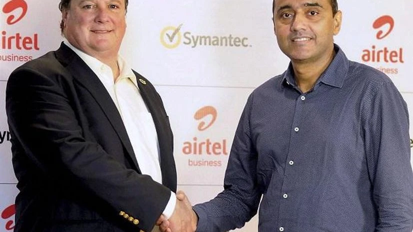 Airtel, Symantec, Symantec CEO Greg Clark with Bharti Airtel MD and CEO Gopal Vittal Airtel, Symantec, Symantec CEO Greg Clark with Bharti Airtel MD and CEO Gopal Vittal