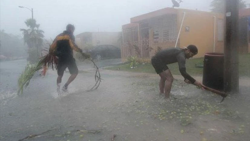 Hurricane Maria: Dam fails in Puerto Rico, 70,000 ordered to evacuate Hurricane Maria: Dam fails in Puerto Rico, 70,000 ordered to evacuate