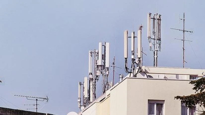 Relief for telecom sector, sectrum payment deferred to 16 years Relief for telecom sector, sectrum payment deferred to 16 years