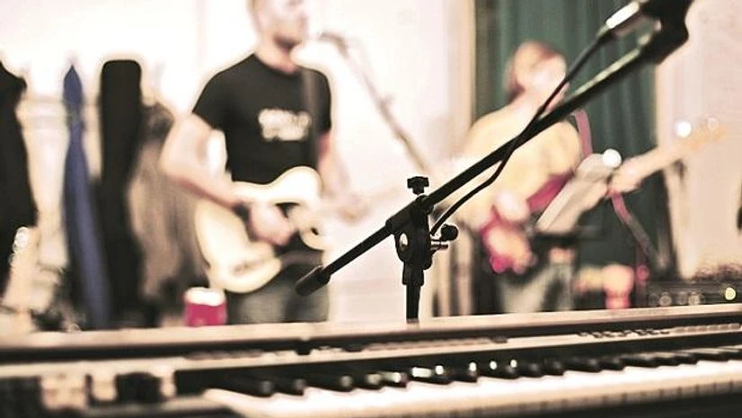 A music creator earns $1 from 58 hours of streaming video on YouTube. Photo: iSTOCK A music creator earns $1 from 58 hours of streaming video on YouTube. Photo: iSTOCK