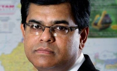 Ethanol making capacity will swell if there are incentives: ISMA D-G Abinash Verma