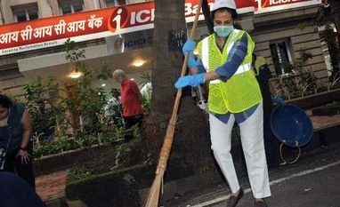 Surname has been impediment to my career growth: SAS Geelani's son swachh bharat, chanda kochhar