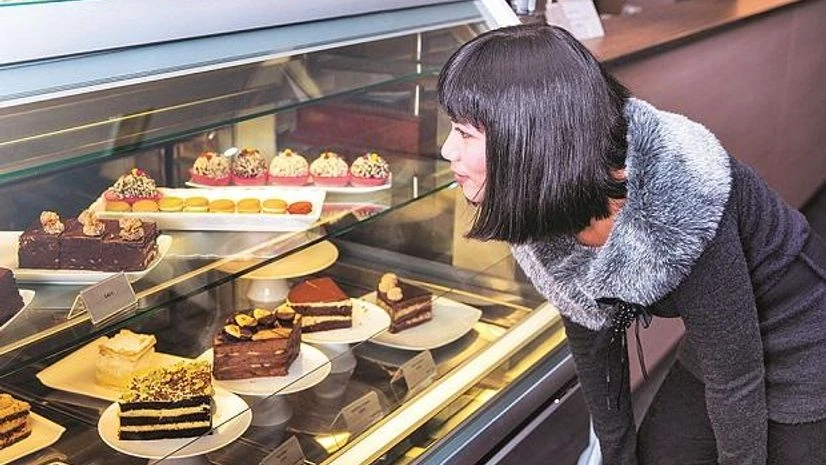 Those who eat the most fat — whether saturated or unsaturated — live the longest, says a study by researchers at McMaster University in Canada iSTOCK Those who eat the most fat — whether saturated or unsaturated — live the longest, says a study by researchers at McMaster University in Canada iSTOCK