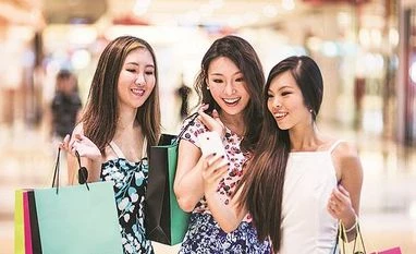 Sorry Amazon, in Singapore people love to go shopping online shopping