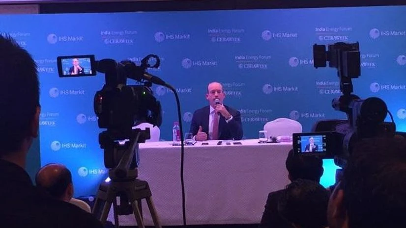 KG Basin, Reliance, Lamar McKay Lamar McKay addresses the press at India Energy Forum. Photo: @CERAWeek