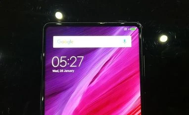 Xiaomi Mi Mix 2 review: Almost bezel-less, smartphone's 18:9 screen excites Xiaomi Mi Mix 2