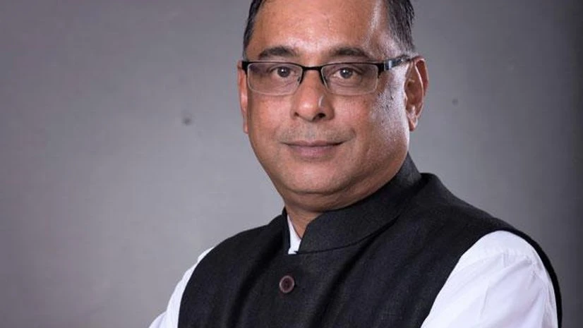 EESL to deploy electric cars for Andhra, Maharashtra, too: Saurabh Kumar EESL to deploy electric cars for Andhra, Maharashtra, too: Saurabh Kumar