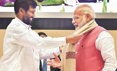 Govt working on new consumer protection law, says PM Narendra Modi Narendra Modi, Ram Vilas Paswan
