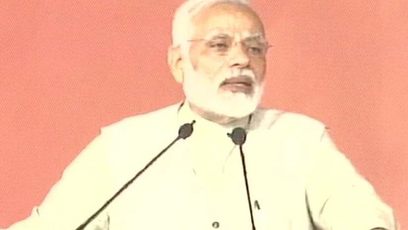 Modi in Bangalore Bengaluru is the land of start ups. Youth here are innovative. Let's begin a start up to bring clean cooking to the doors of poor: PM Modi. Photo: ANI