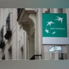 BNP Paribas net income falls 50%, misses earnings forecast in Q4 Bnp Paribas