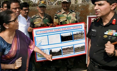 Always relied on Army during crises: Railways on Elphinstone FOB criticism Nirmala Sitharaman, Elphinstone bridge