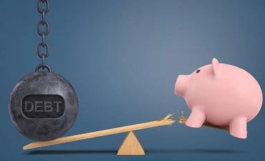 Liquidity crunch: Assocham seeks credit line of Rs 400 bn to NBFCs from RBI debt, company, loss, liquidity, liquidation