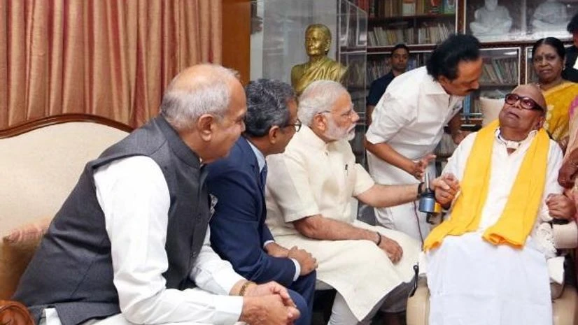 Narendra Modi, M Karunanidhi Narendra Modi, M Karunanidhi