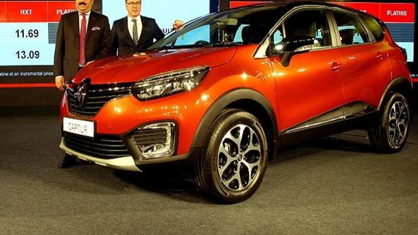 Renault SUV Captur .Sumit Sawhney Country CEO & Managing Director Renault India with Rafael Treguer Vice-President of Sales and Marketing Renault India at the Launch of "Renault Captur-SUV"during the Press Conference in New Delhi. (Photo: Dalip Kumar)