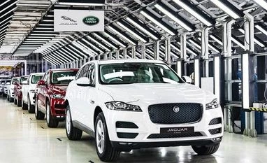 Waymo to expand its robotic ride-hailing cars fleet with 20,000 new Jaguars Jaguar F Pace