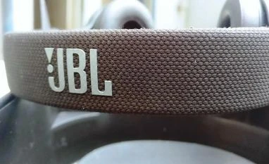 JBL E45BT head band JBL headphones