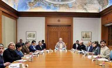 PM Modi stresses on need to reduce malnutrition, wants results by 2022 Narendra Modi