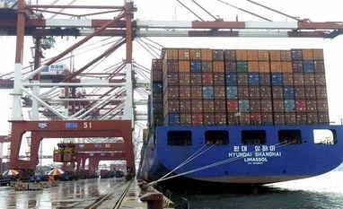 China adopts single-window for cargo clearance China cargo