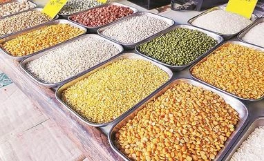 IPGA urges govt to keep retail prices in-sync with wholesale prices pulses, tur dal